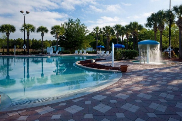 Festiva Orlando Resort Celebration a Ramada by Wyndham image 2